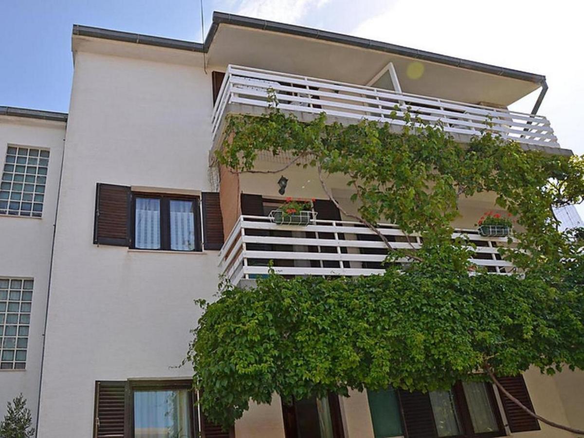 Apartments Zadro Tribunj  Exterior photo